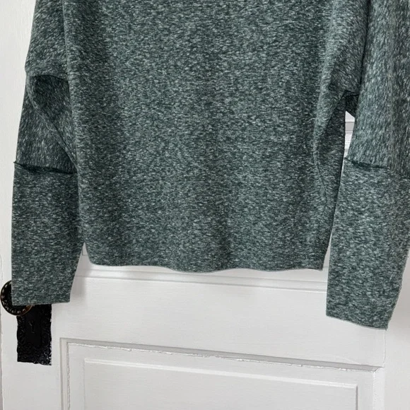 WE THE FREE VALENCIA OFF SHOULDER LONG SLEEVE SLOUCHY TUNIC TOP - Picture 4 of 8